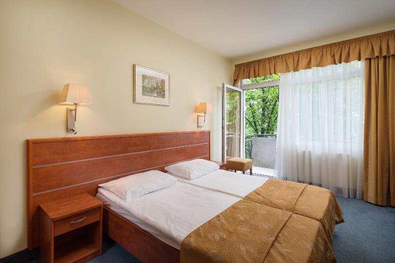 Benczur Hotel Budapesta Cameră foto